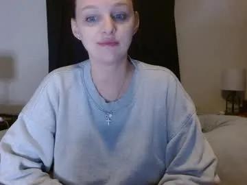 Freechat hi_cut_cutie on Chaturbate