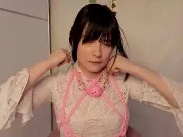 honeey_beee — GOAL: spin around,show my outfit^^ ^-^ Hey I'm May! #shy #18 #natural Girl who loves play with #lovense and #cum with you^^ [0 tokens remaining]