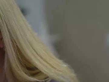 hotangelalli on Chaturbate