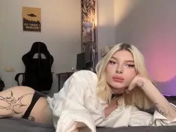 Chaturbate hotchubently is Freechat hotchubently — Cute face, filthy fantasies.......pvt open #blonde #skinny #cute #blowjob #trans
