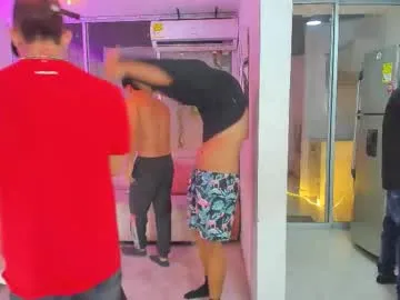 Offline houseofwarrios on Chaturbate