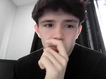 Freechat hunglikecrazyy on Chaturbate