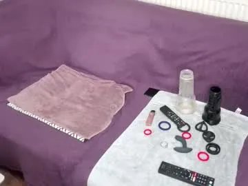 Freechat indian_exhibitionist on Chaturbate