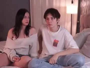 Offline indulgencex on Chaturbate