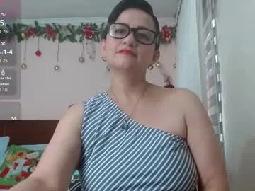 isabeel_sofia01 on Chaturbate