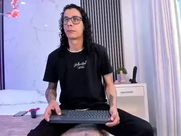 Freechat jackandrosse_ on Chaturbate