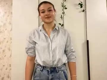 jacknault — Goal: Lick my lips close up cam | It's my first day and If I blush, don't laugh... I'm just curious about everything  #18 #new #teen #skinny #natural #shy [4 tokens remaining]