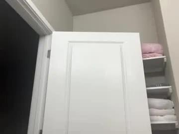 Away jadejamessecret on Chaturbate