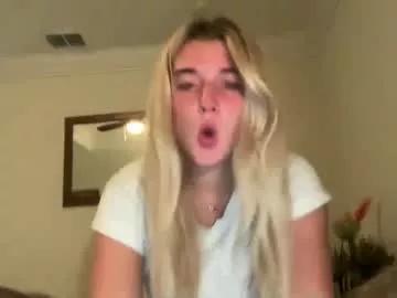 Away jadejamessecret on Chaturbate