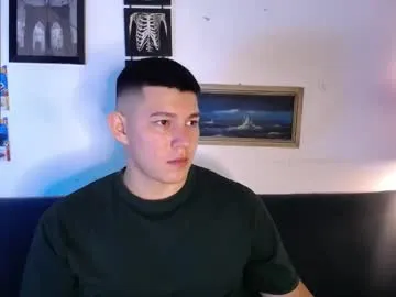 Freechat james_cr on Chaturbate