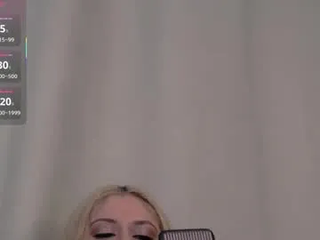Offline janellebrown_ on Chaturbate