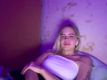 jessika_evans — Goal: I will tease you #18 #lovense #c2c #squirt #teen - Next Goal: Dance for you