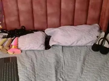 katty_berry_ — Make me your little naughty whore, I love obedncy I love being your little submissive whore | At Goal Spank Ass x34 | #daddysgirl #dirty #pantyhose #smalltits #submissive  [97 tokens left]