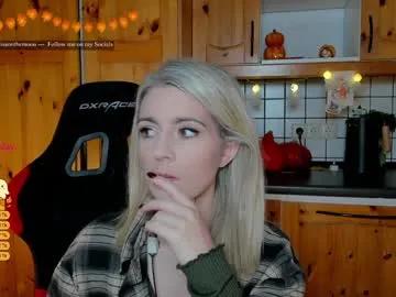 Freechat kimilee22 on Chaturbate