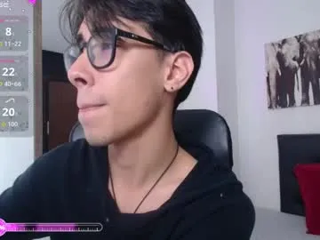 Freechat kingdanny_8 on Chaturbate