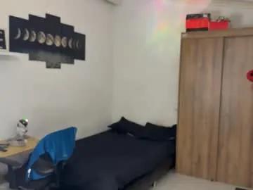 Private kisan_smith on Chaturbate