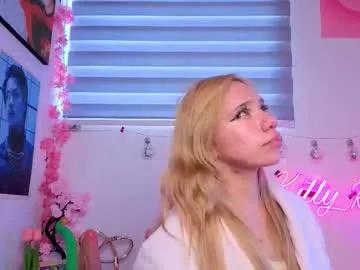 Freechat kittyroses on Chaturbate