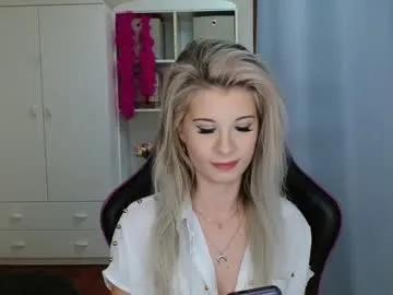 Avatar of kristineamore