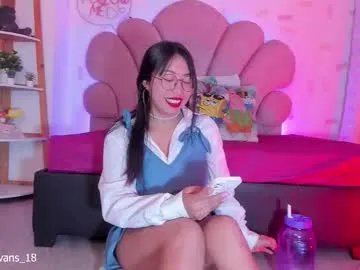 Freechat kylie_evans_18 on Chaturbate