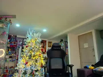 Freechat latin_couple77 on Chaturbate