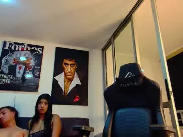 Freechat latin_couple77 on Chaturbate