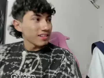 Freechat laura_and_kevin on Chaturbate