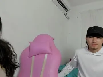 Freechat laura_and_kevin on Chaturbate