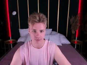 Private lawrence_miles on Chaturbate