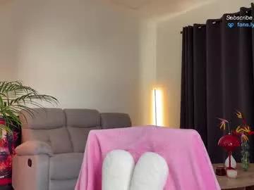 Freechat lexipoy on Chaturbate