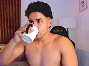 Freechat liam_colliins on Chaturbate