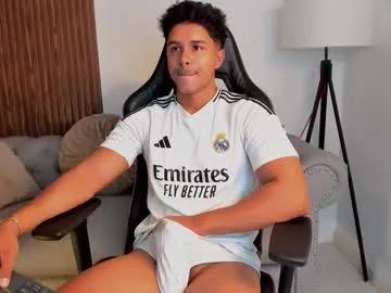 Freechat liam_colliins on Chaturbate