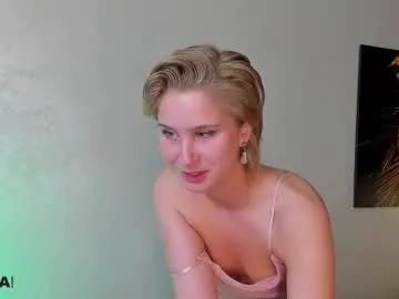 Freechat lilian_daniels on Chaturbate
