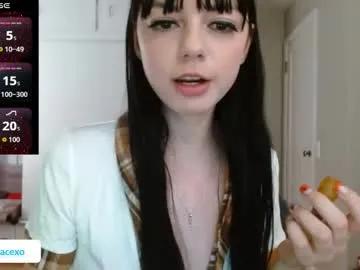Freechat lilygracexoxo on Chaturbate