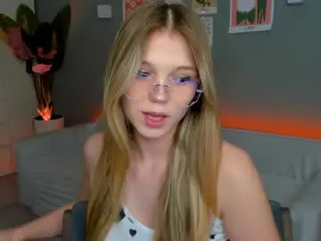 lina_korvin on Chaturbate