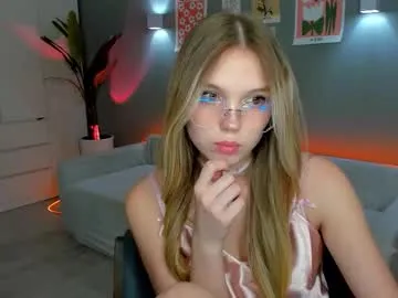 lina_korvin on Chaturbate