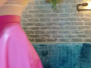 Offline lisa_caprice on Chaturbate