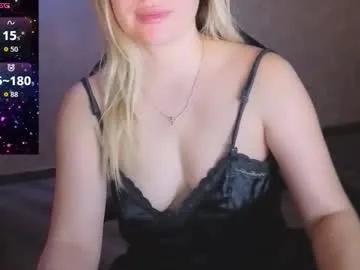 Freechat lisenok26 on Chaturbate