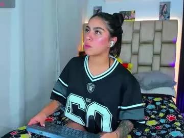 Freechat little__sophie18 on Chaturbate