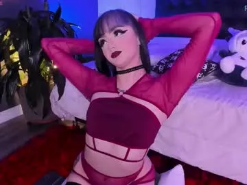 Offline lizasweett_ on Chaturbate