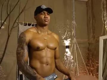 Away logan_varela on Chaturbate