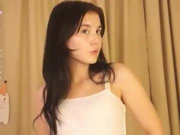 Freechat lollaberry on Chaturbate
