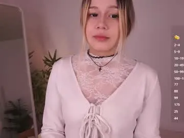 Freechat love_audirs6 on Chaturbate