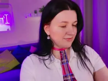 Freechat love_me_tonight_ on Chaturbate