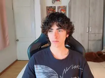 Offline lucas_xo on Chaturbate