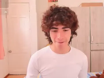 Offline lucas_xo on Chaturbate