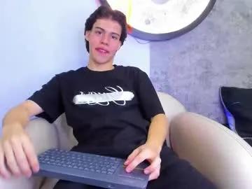 Freechat lucian_greyy on Chaturbate