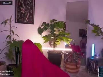 Freechat lucyallenx on Chaturbate