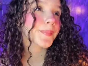 lucylovelyy1 — GOAL: spank ass x5 [15 tokens remaining] :--Hey Guys <3 #sexmachine #slut #anal #submissive #curvy