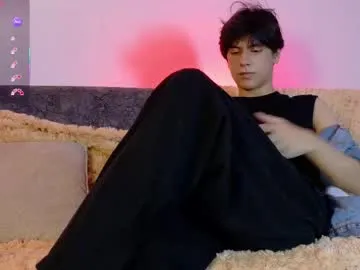 lui_x_dust model from cb