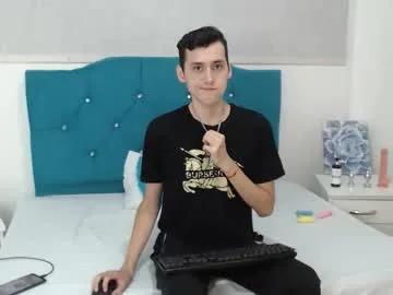 Freechat luigimarchetti on Chaturbate